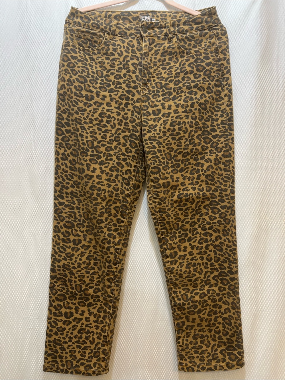 Time and Tru Leopard Print Leggings in Brown and Black